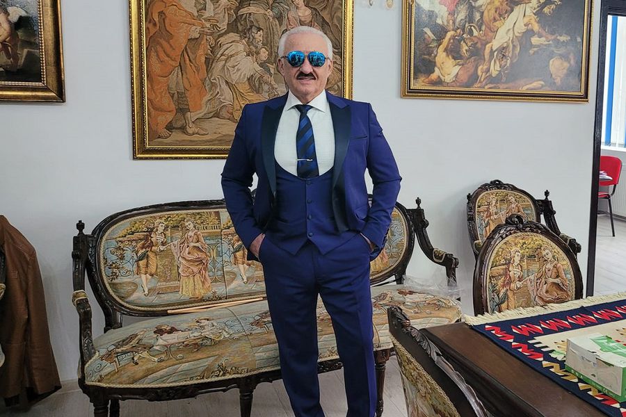 Nicolae Cristescu a rămas în anturajul Rapidului după ce a fost acționar. Foto: Nicolae Cristescu Facebook „Ei vor pregăti echipa!” » Fostul acționar de la Rapid vine cu detalii din interior. Clauza lui Bergodi este mai mare de 200.000 de euro