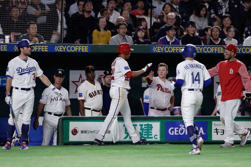 Meciul de baseball dintre Washington Nationals și San Diego Padres a trebuit amânat din cauza unor împușcături de lângă stadion.
Foto:GettyImages