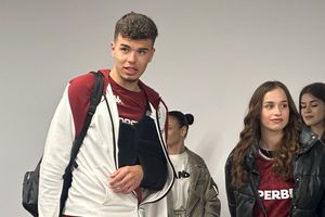 Pierde Europeanul de Tineret? » Cât de gravă este accidentarea suferită în Rapid - CFR Cluj: „A sărit umărul”